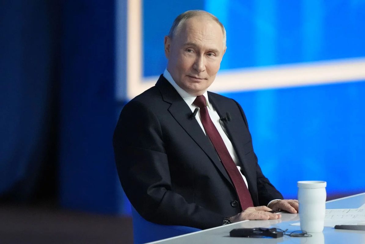 Путин поздравил Марата Камболова с победой на выборах президента Южной Осетии