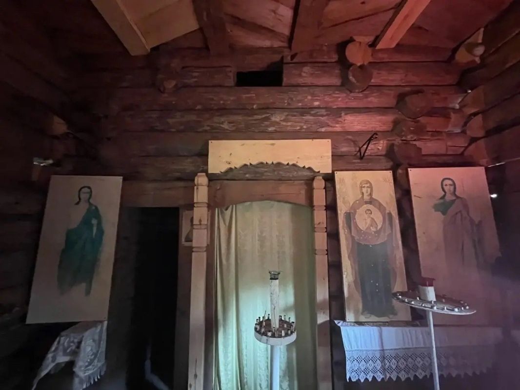 В деревне Лиственка законсервировали деревянную церковь XVI века В деревне Лиственка законсервировали деревянную церковь XVI века