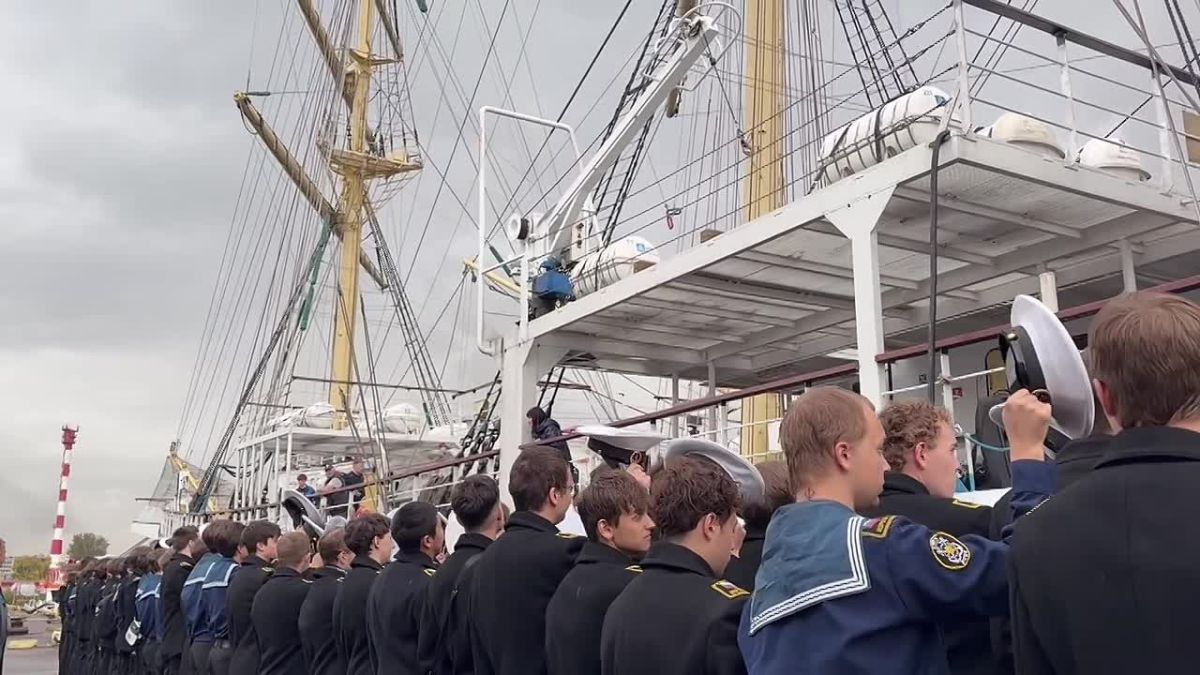Плавательная практика – 2026 на паруснике «Мир» завершена