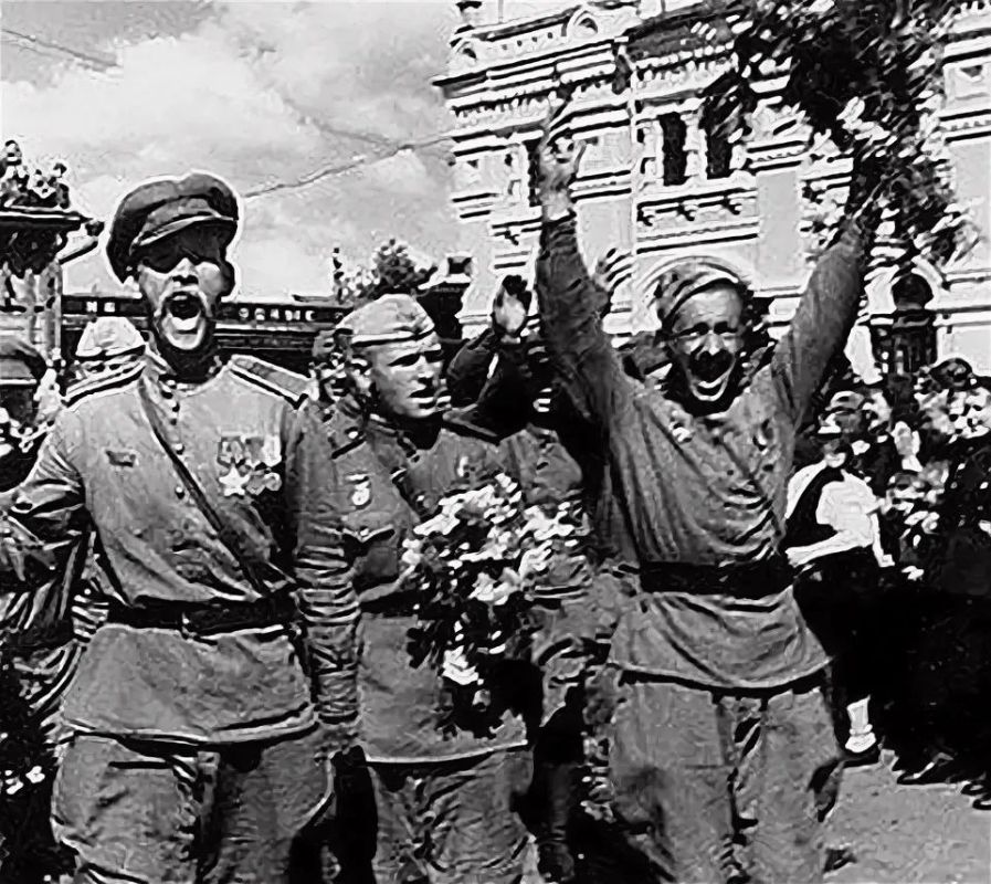 Александр Коц: ВЕЧЕРНИЙ ЗВОН:. звания уходящего дня Александр Коц: ВЕЧЕРНИЙ ЗВОН:. звания уходящего дня