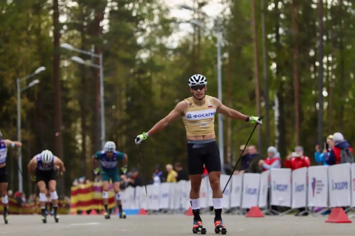 Спортсмены из Ленобласти завоевали два золота на Чемпионате России по лыжероллерам Спортсмены из Ленобласти завоевали два золота на Чемпионате России по лыжероллерам