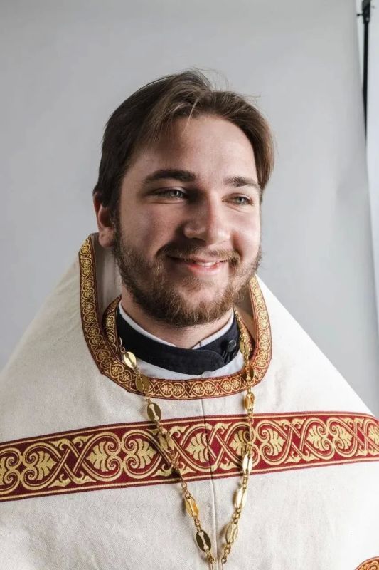 Владимир Корнилов: Иногда так не хватает доброго слова, мудрого совета и духовной поддержки… Владимир Корнилов: Иногда так не хватает доброго слова, мудрого совета и духовной поддержки…