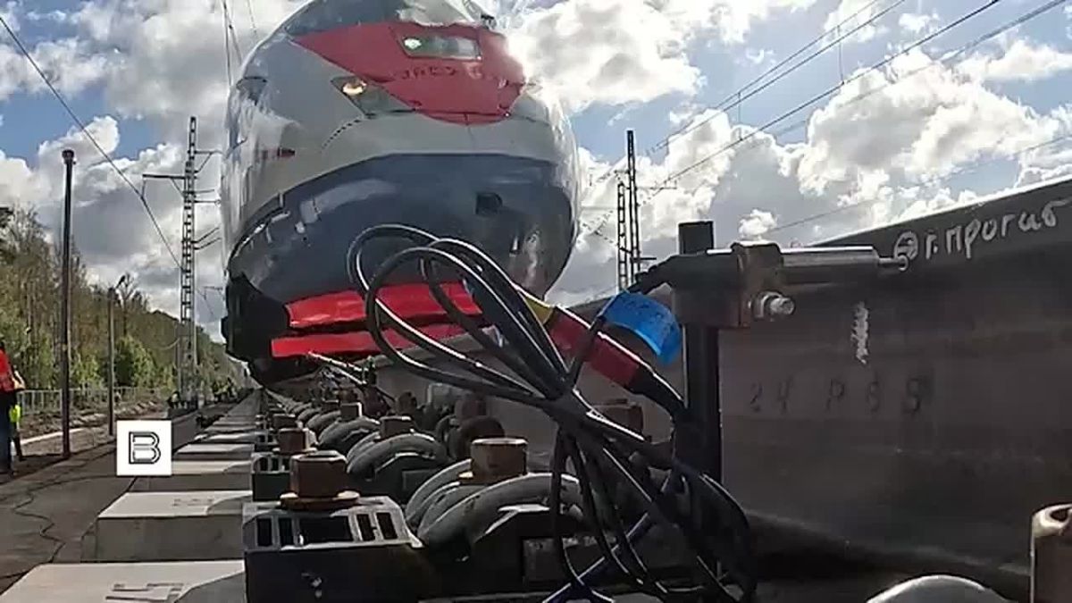 В Ленобласти тестируют инфраструктуру для будущей высокоскоростной магистрали Москва - Санкт-Петербург