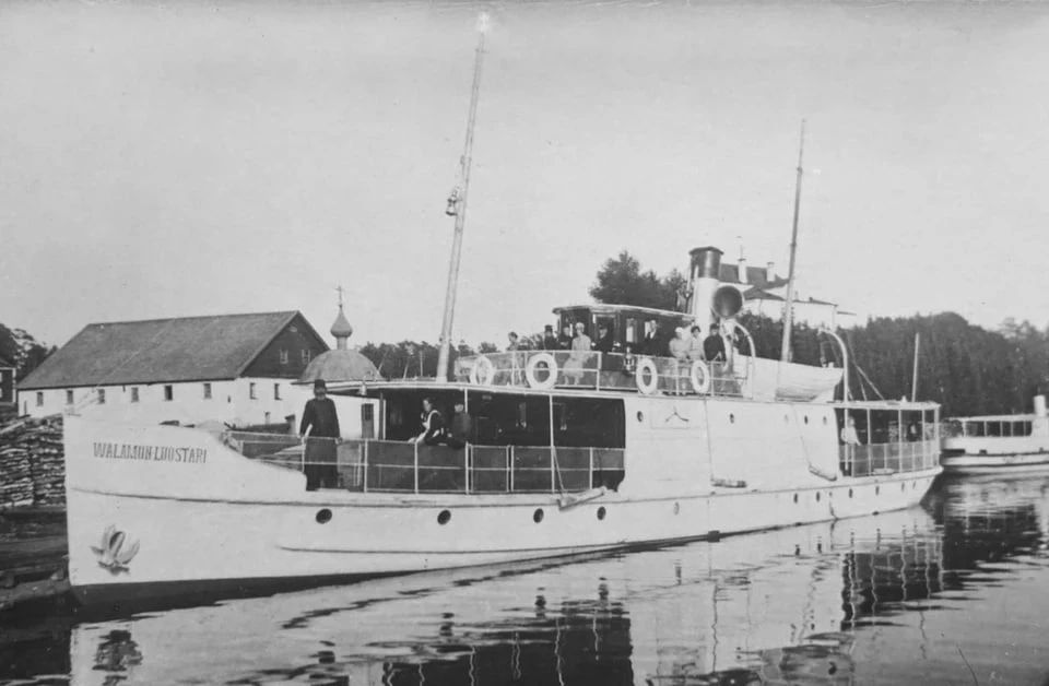 Шкатулку с сокровищами нашли в каюте затонувшего 86 лет назад финского судна на дне Ладоги — эти драгоценности могли принадлежать капитану-монаху Шкатулку с сокровищами нашли в каюте затонувшего 86 лет назад финского судна на дне Ладоги — эти драгоценности могли принадлежать капитану-монаху