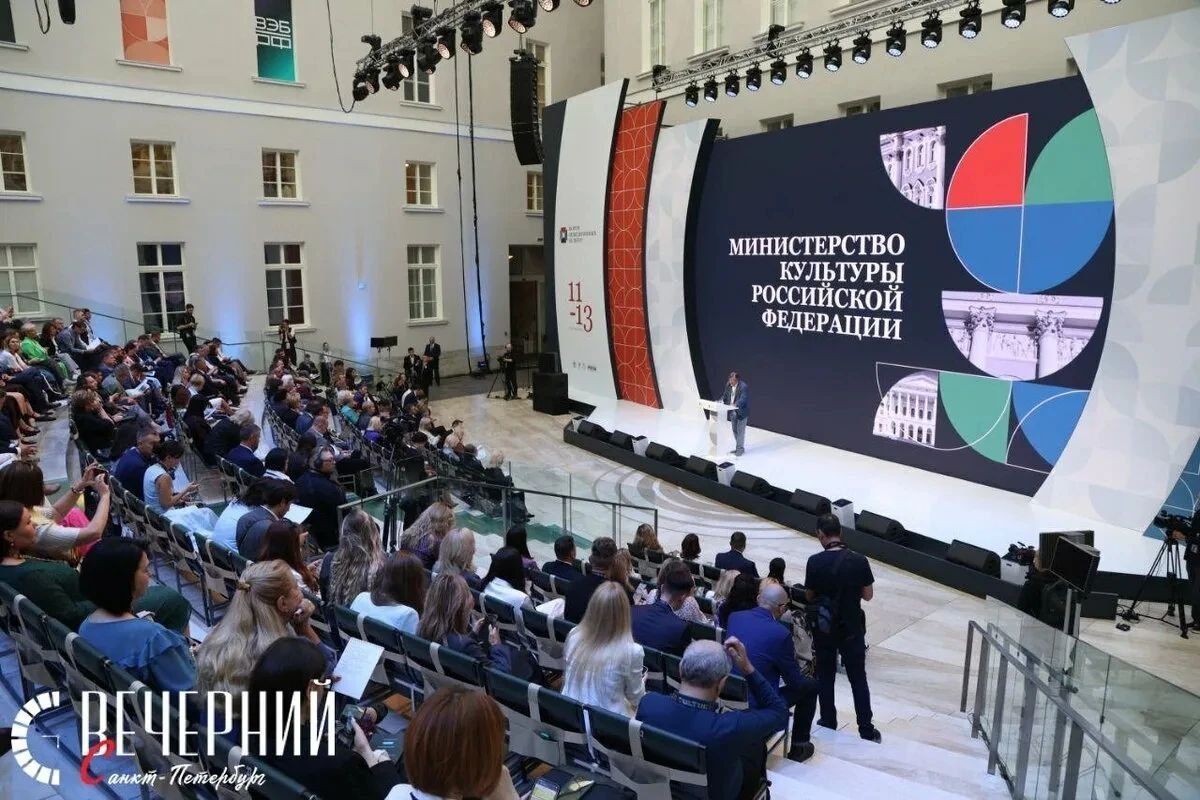 Эдуард Басурин: Россия ждет большое число гостей Эдуард Басурин: Россия ждет большое число гостей