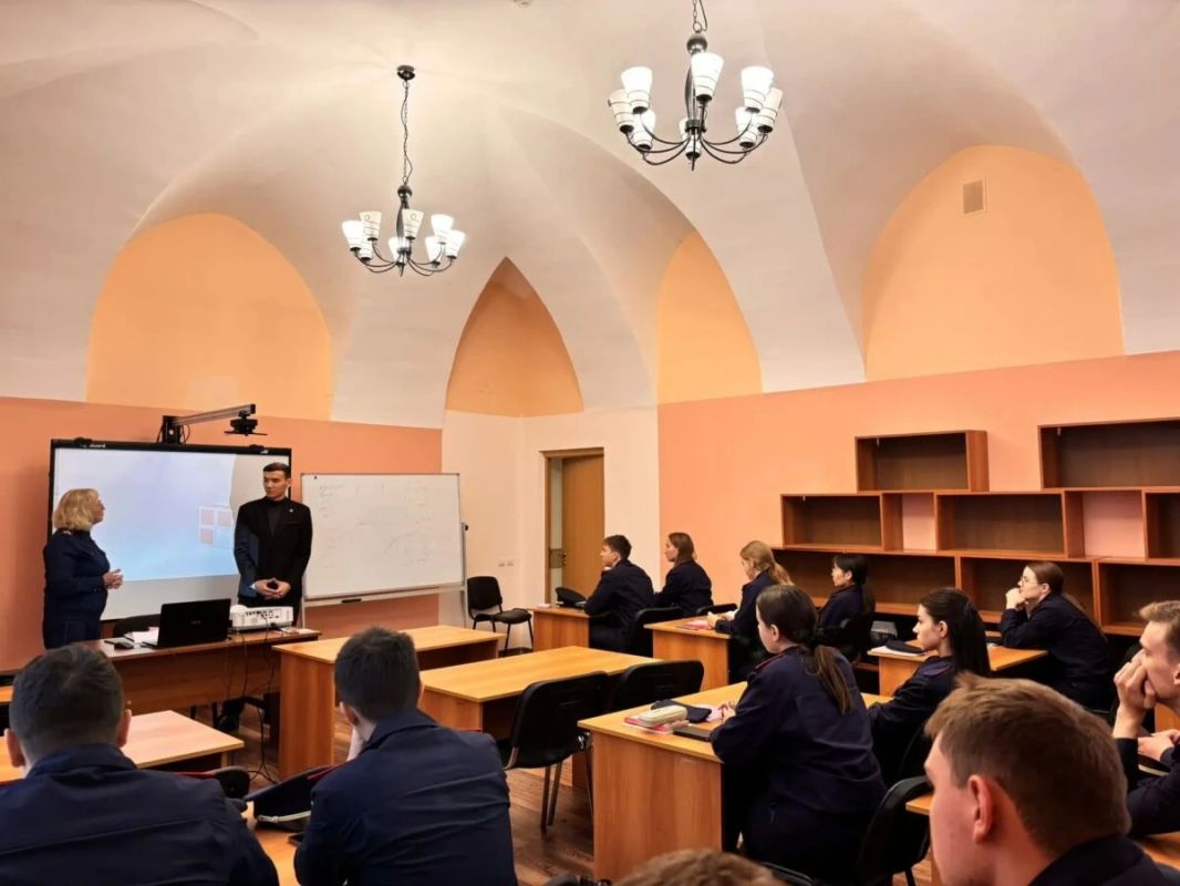 В Санкт-Петербургской академии СК России состоялась встреча курсантов с сотрудником Генеральной прокуратуры Республики Казахстан В Санкт-Петербургской академии СК России состоялась встреча курсантов с сотрудником Генеральной прокуратуры Республики Казахстан