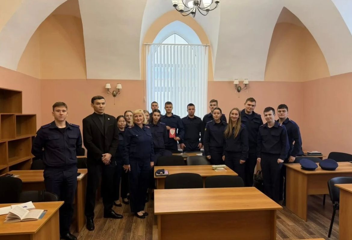 В Санкт-Петербургской академии СК России состоялась встреча курсантов с сотрудником Генеральной прокуратуры Республики Казахстан