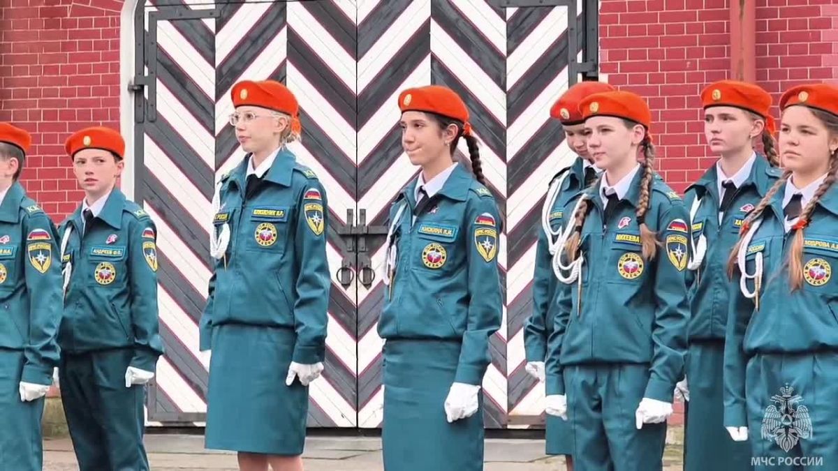 >Подписывайся на МЧС России в MAX | ВК