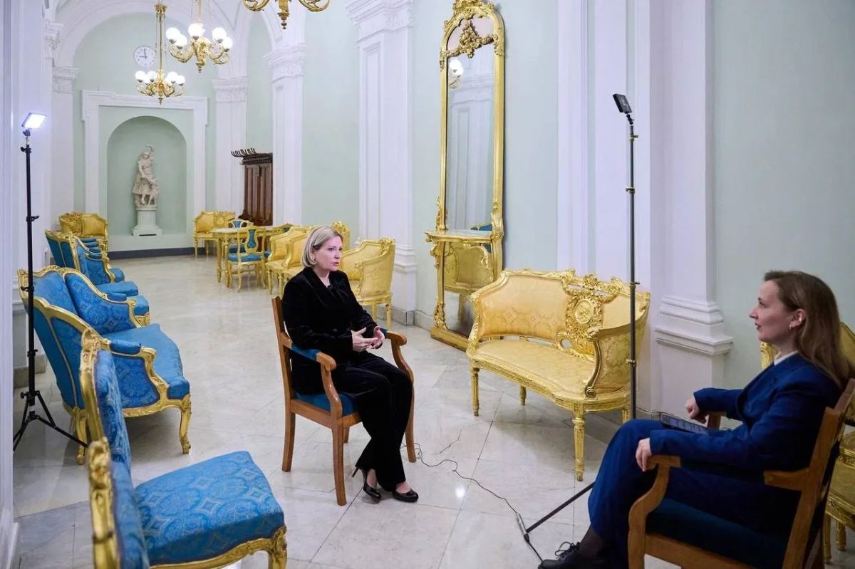 Ольга Любимова: Пообщалась с журналистами российских СМИ на полях XII Форума объединённых культур Ольга Любимова: Пообщалась с журналистами российских СМИ на полях XII Форума объединённых культур