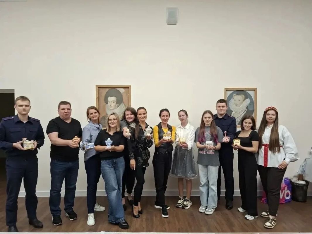 В Санкт-Петербурге для военнослужащих и членов их семей провели мастер-классы В Санкт-Петербурге для военнослужащих и членов их семей провели мастер-классы