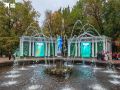 Мыльные пузыри, кораблики и световое шоу: в Петергофе стартовал фестиваль «Счастье»