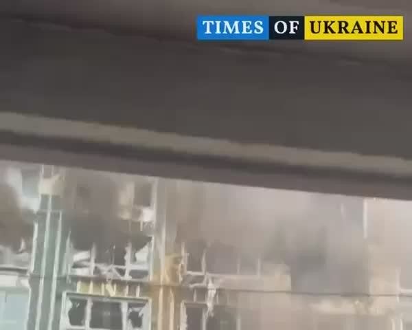 Андрей Медведев: В украинских пабликах сообщают о ударе по бизнес-центру в Днепропетровске
