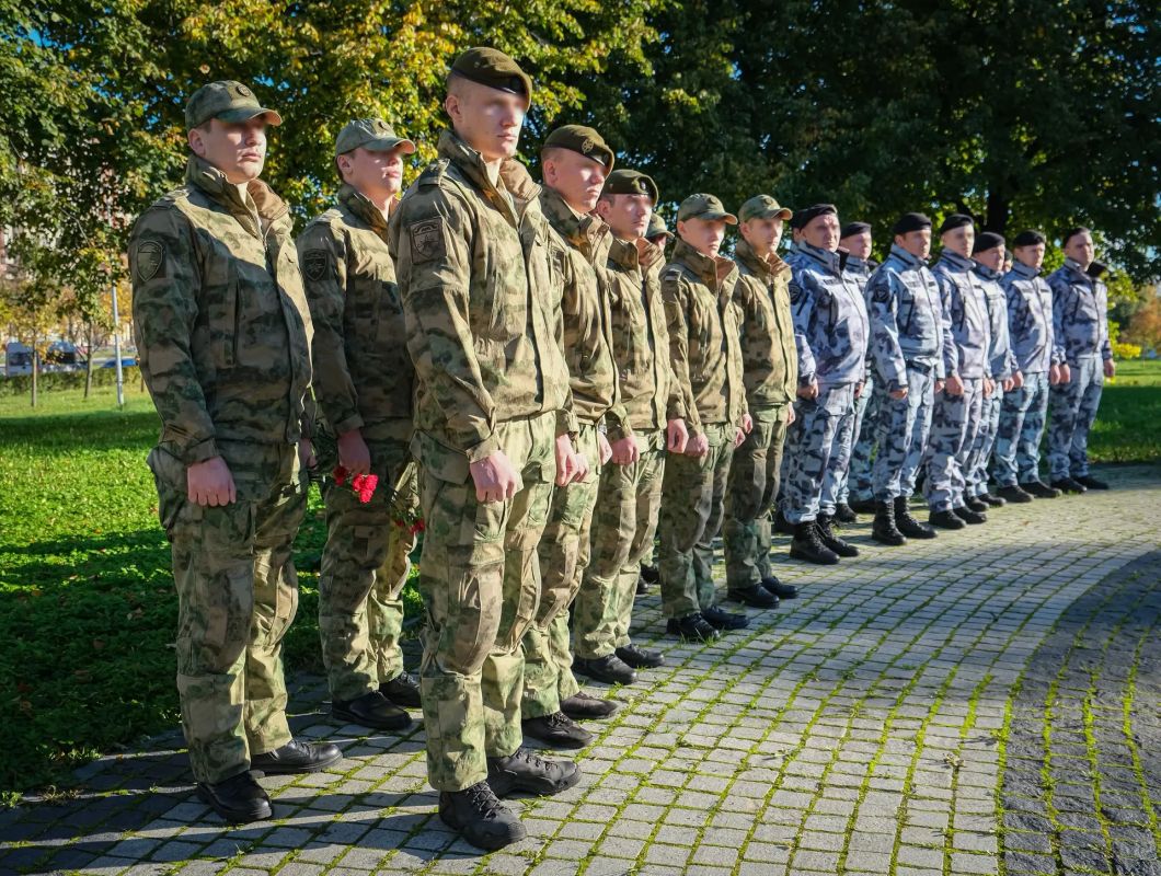 В Санкт-Петербурге отметили День сил специального назначения Росгвардии В Санкт-Петербурге отметили День сил специального назначения Росгвардии