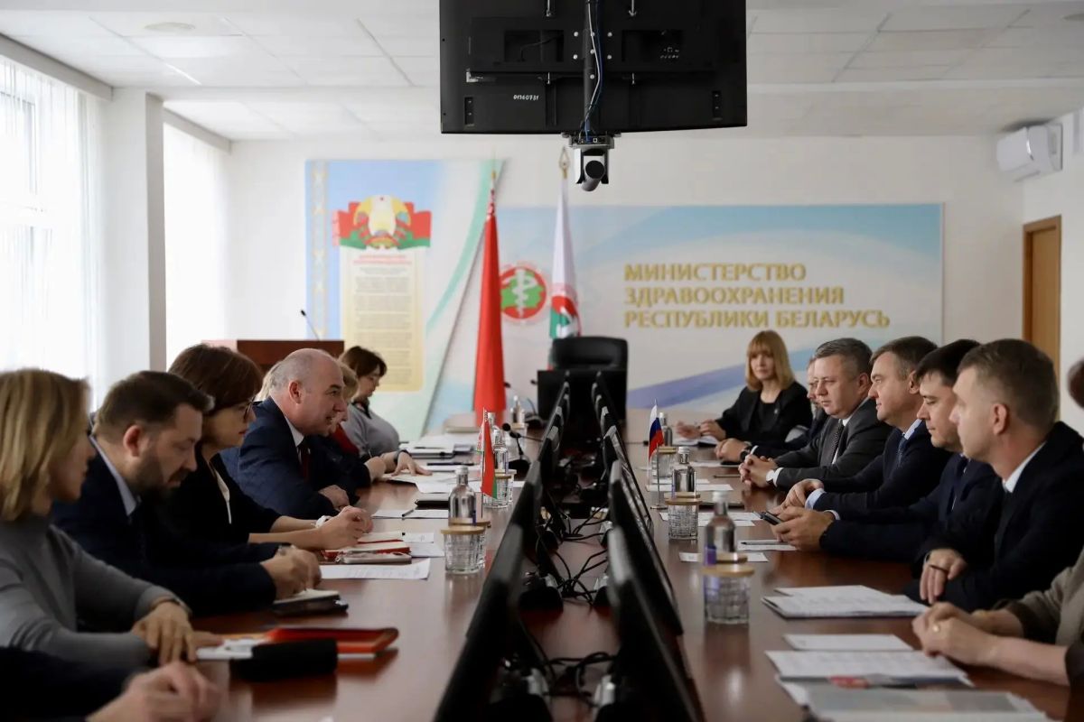 Петербургские фармацевтические предприятия получат возможность проводить клинические испытания препаратов на базе белорусской инфраструктуры