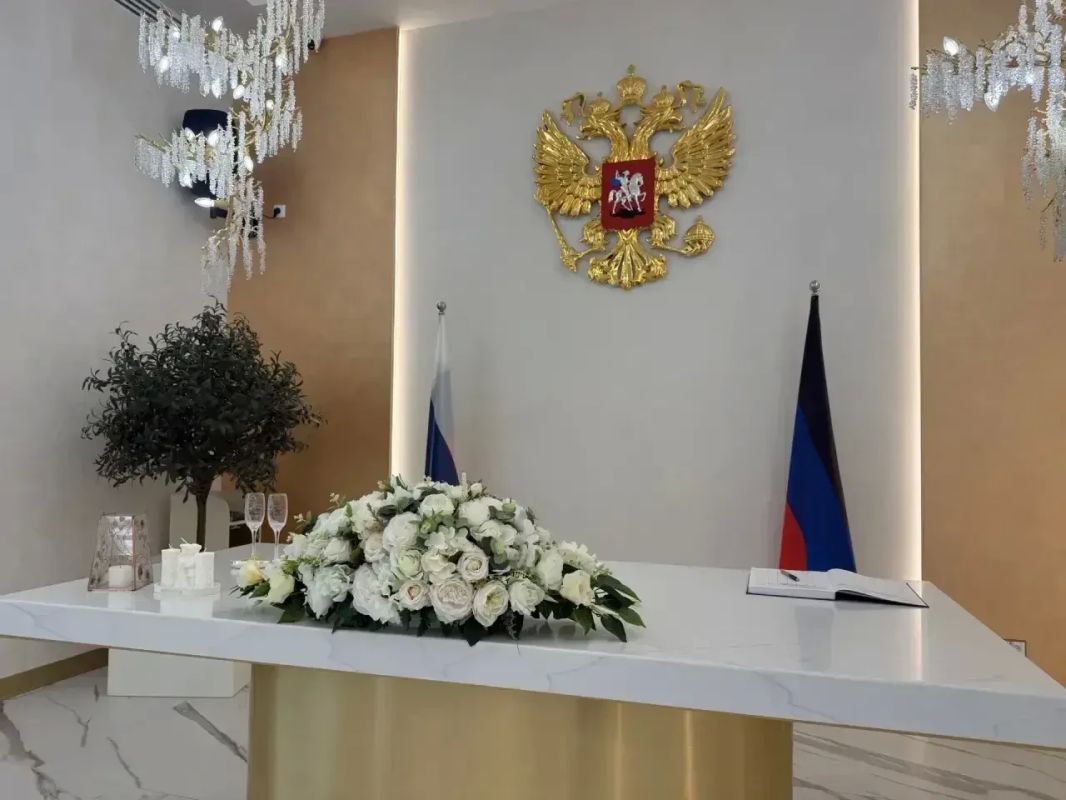 Виктория Мельникова: Санкт-Петербург вернул к жизни 56 объектов в Мариуполе Виктория Мельникова: Санкт-Петербург вернул к жизни 56 объектов в Мариуполе