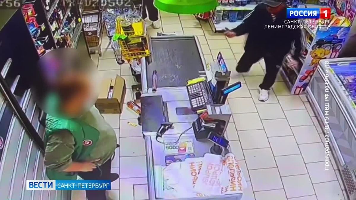 Буйному покупателю из магазина поселка Глажево вынесли меру пресечения