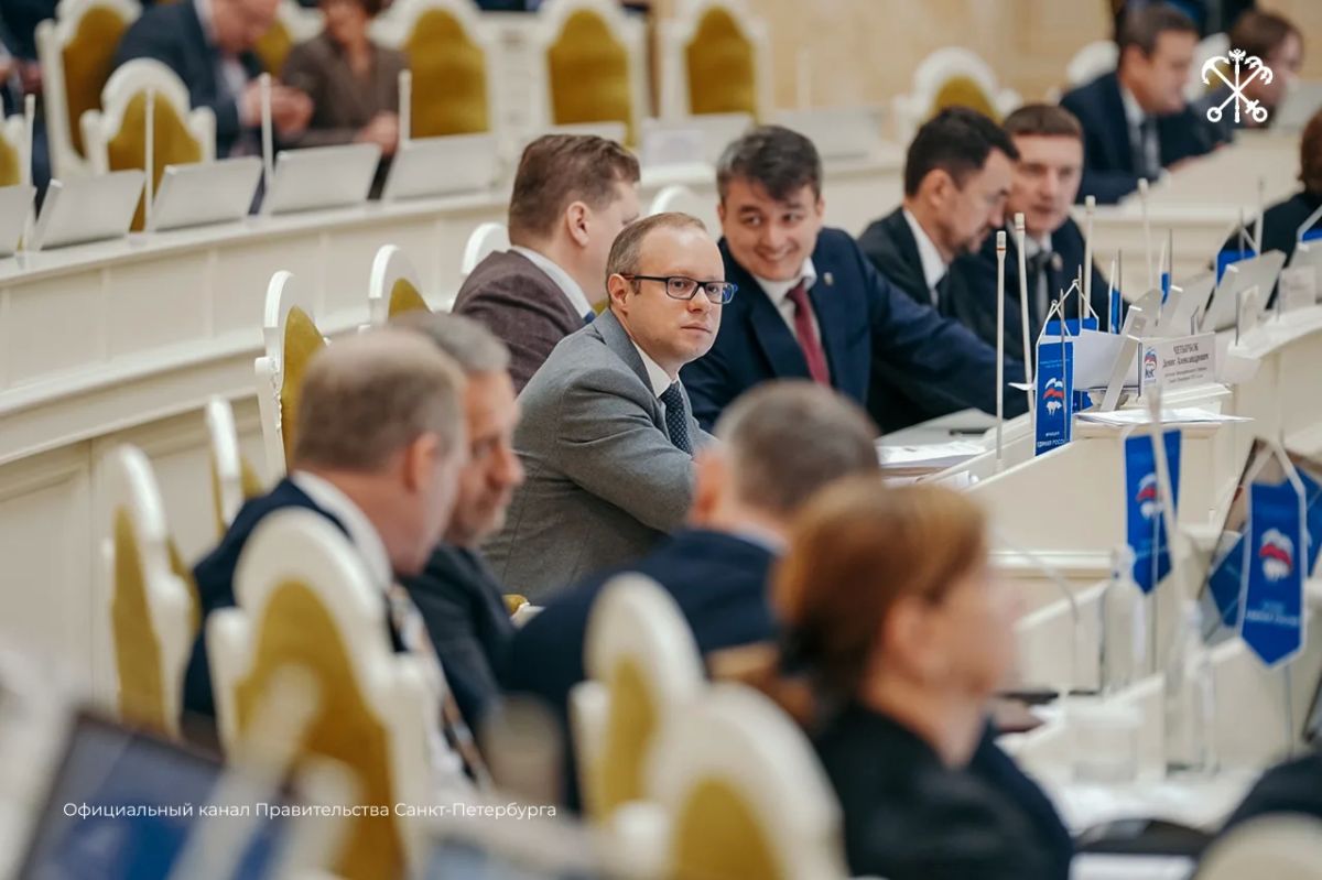 Первое заседание Законодательного Собрания СанктПетербурга VIII созыва состоялось в Мариинском дворце Первое заседание Законодательного Собрания СанктПетербурга VIII созыва состоялось в Мариинском дворце