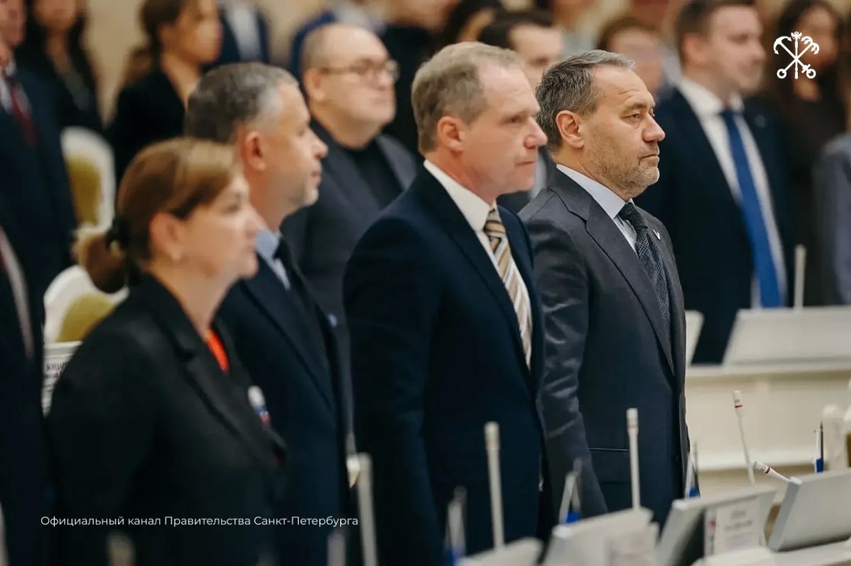 Первое заседание Законодательного Собрания СанктПетербурга VIII созыва состоялось в Мариинском дворце Первое заседание Законодательного Собрания СанктПетербурга VIII созыва состоялось в Мариинском дворце
