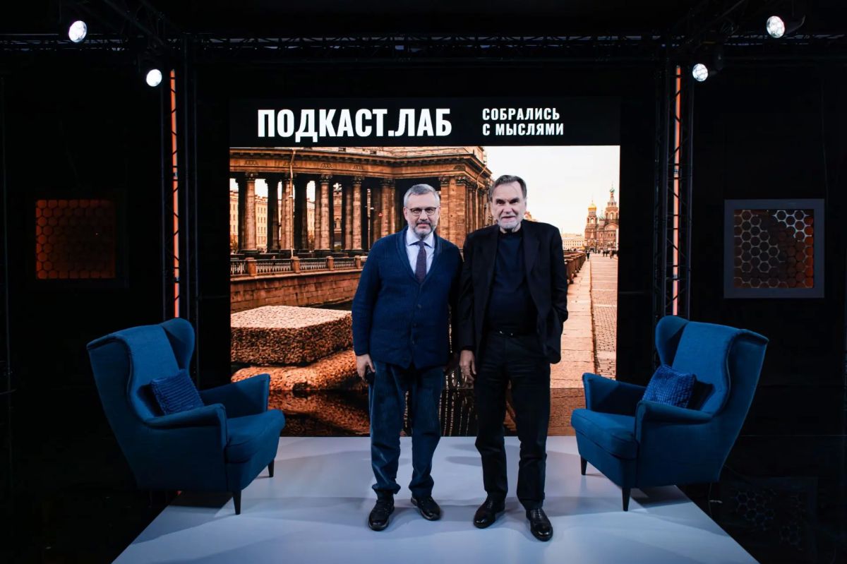 Владимир Легойда на XII Санкт-Петербургском международном форуме объединенных культур поговорил с кинорежиссером и продюсером Сергеем Сельяновым
