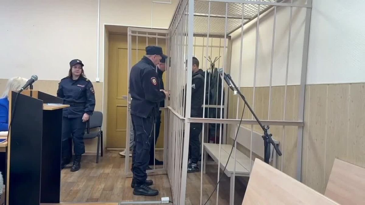 Мошенники выманили у петербургского пенсионера рекордные 179 млн рублей