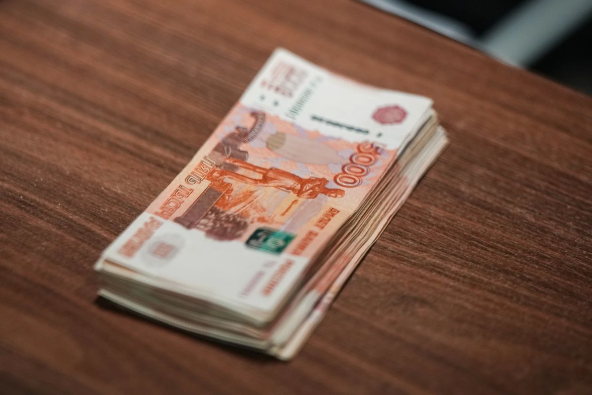 Прожиточный минимум в Петербурге может вырасти на 1403 рубля
