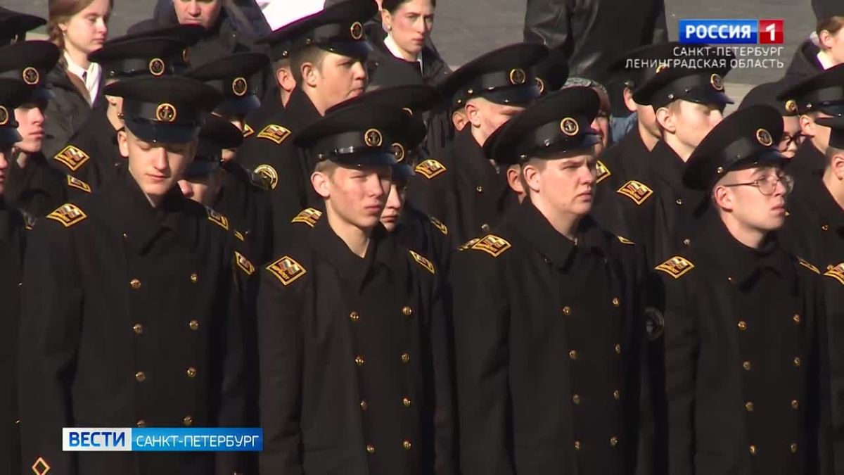 Первокурсники МТА имени адмирала Д.Н. Сенявина дали торжественную клятву профессии