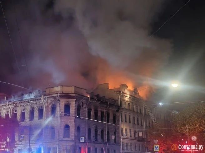 Восстановление сгоревшего особняка Миллера на Исаакиевской площади может обойтись более чем в 1 млрд рублей
