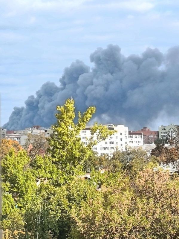 Пожарище в Сумах после ночных ударов