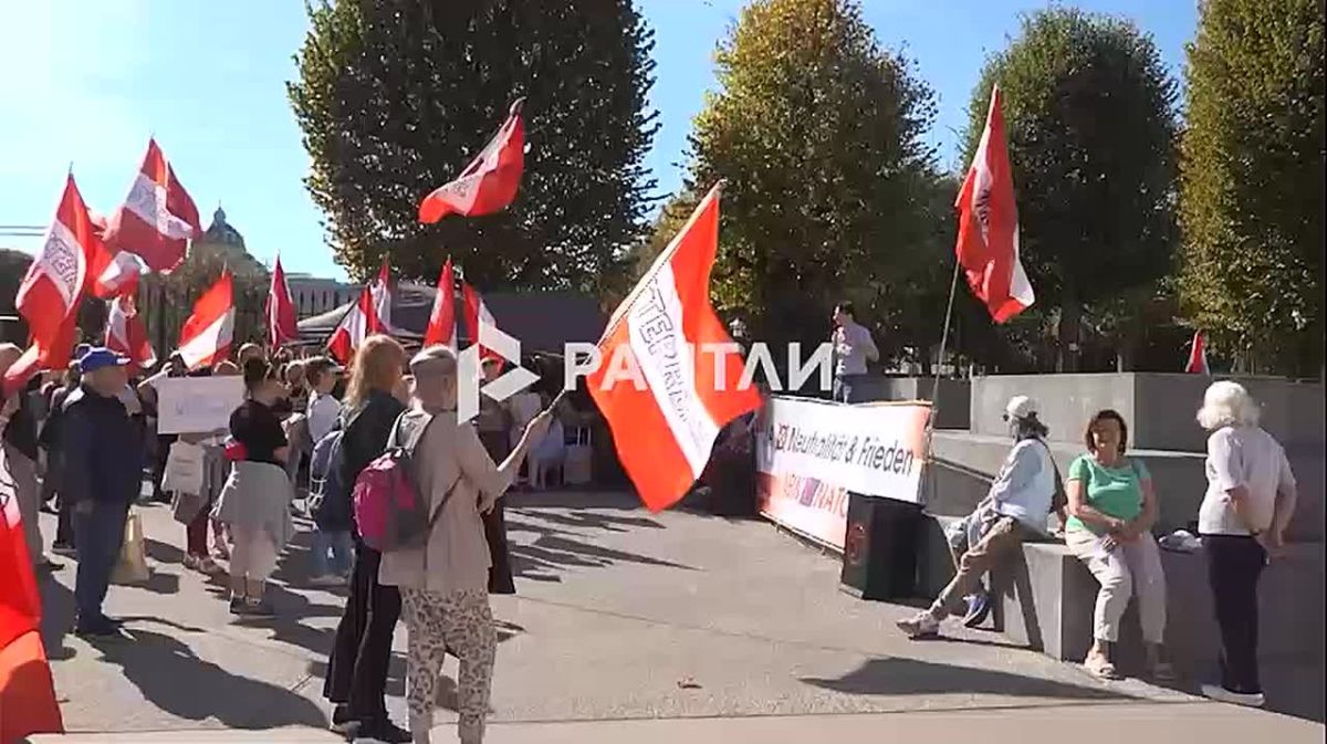 «НАТО хочет войны, а мы хотим мира!»
