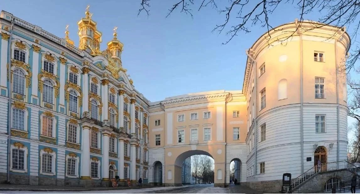 Владимир Мединский: С Днем учителя!. Удивительная, одна из 2х важнейших профессий Владимир Мединский: С Днем учителя!. Удивительная, одна из 2х важнейших профессий