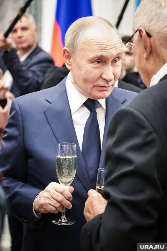 Аббас Джума: Сегодня свой день рождения отмечает президент России