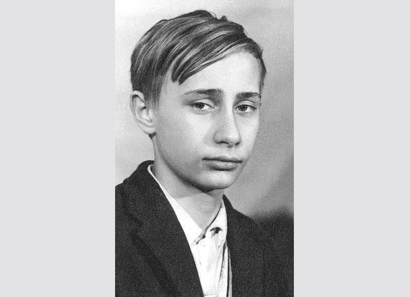«Пить будем потом»: Владимиру Путину исполняется 74 года — каким был путь президента «Пить будем потом»: Владимиру Путину исполняется 74 года — каким был путь президента