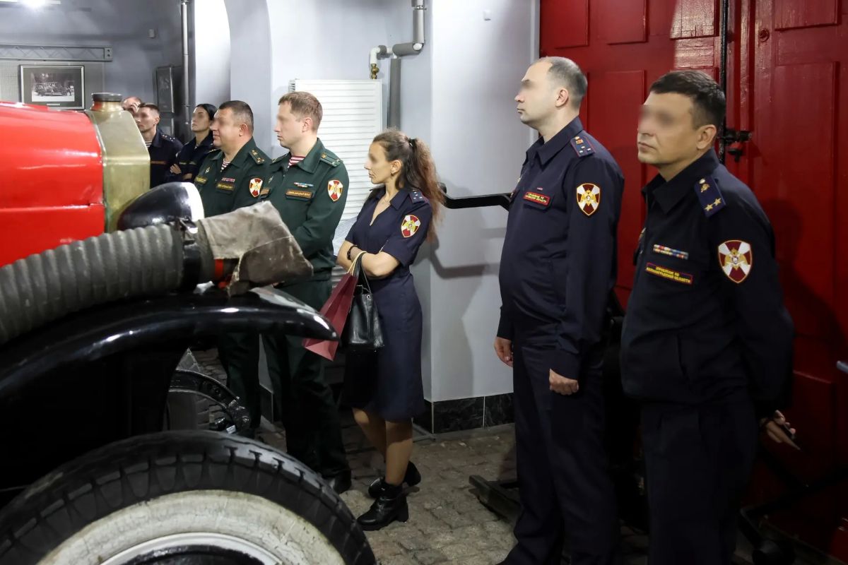 В Санкт-Петербурге проведен учебно-методический сбор с должностными лицами органов управления ведомственной пожарной охраны Северо-Западного округа войск национальной гвардии Российской Федерации В Санкт-Петербурге проведен учебно-методический сбор с должностными лицами органов управления ведомственной пожарной охраны Северо-Западного округа войск национальной гвардии Российской Федерации