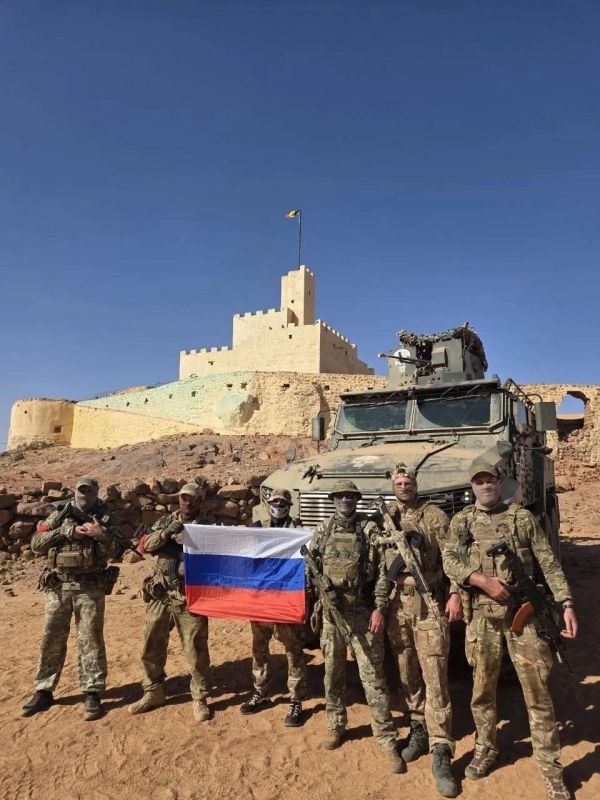Наши в освобожденном Кидале