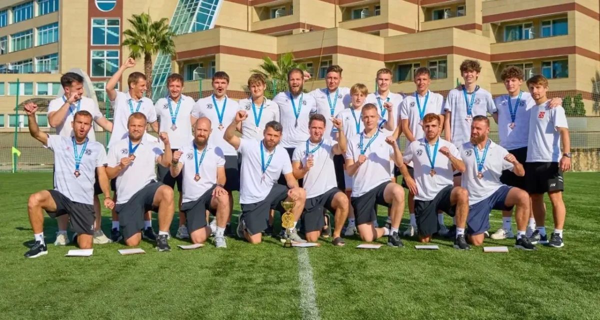 Петербургские спортсмены завоевали бронзу чемпионата России по спорту глухих среди мужских команд (футбол) в Сочи!
