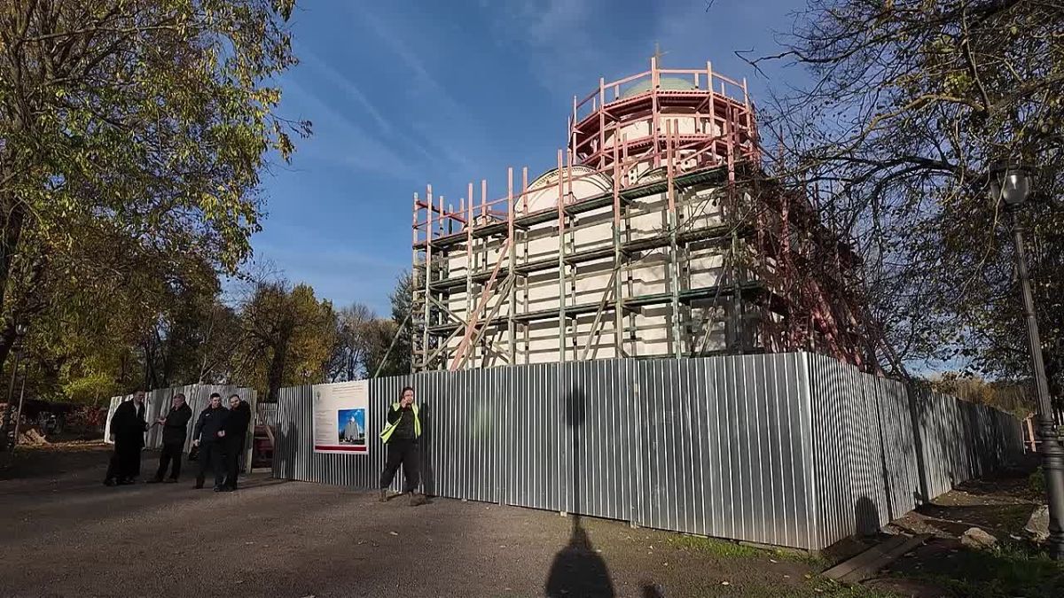 В Старой Ладоге реконструируют коммуникации Свято-Успенского монастыря