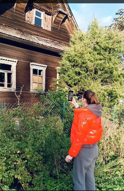 Собак-узников обнаружили в Кировском районе Ленинградской области Собак-узников обнаружили в Кировском районе Ленинградской области