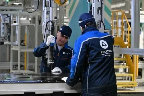 Олег Царёв: У электромобиля «Атом», Aurus и московских электробусов теперь общий поставщик батарей
