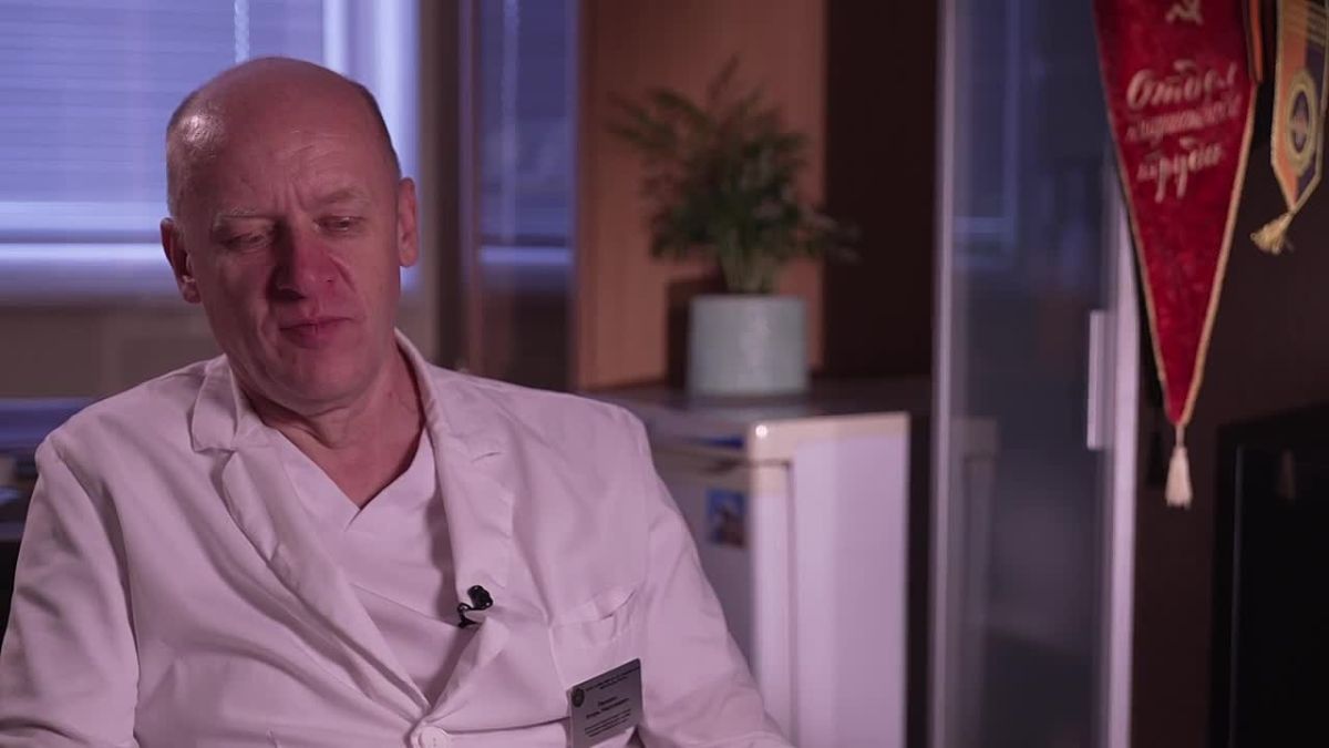 Александр Сладков: Итак, друзья! Сегодня выходит первая серия проекта «ВОЕННЫЕ МЕДИКИ