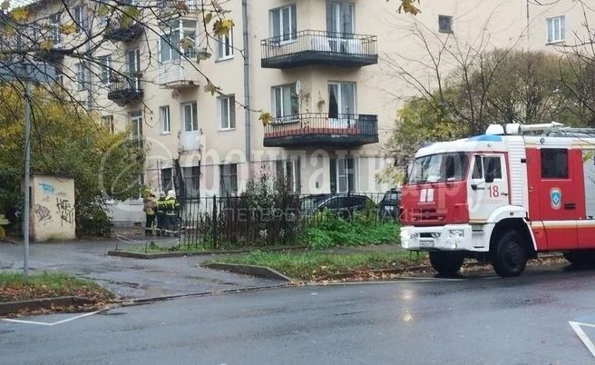 Балкон рухнул на 21-й линии Васильевского острова