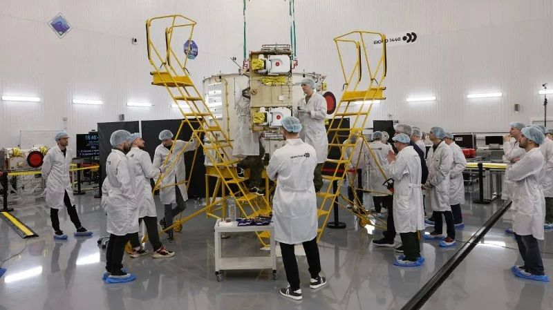 Бандеровец в Варшаве требовал немедленно «положить конец» русскому аналогу Starlink