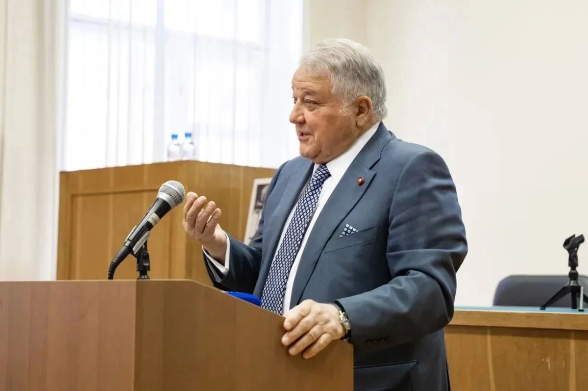 Валерий Фальков выступил на открытии Всероссийской научной конференции «В.М. Ковальчук — историк обороны и блокады Ленинграда» в Санкт-Петербурге Валерий Фальков выступил на открытии Всероссийской научной конференции «В.М. Ковальчук — историк обороны и блокады Ленинграда» в Санкт-Петербурге