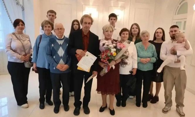 Супруги из Петрозаводска отметили золотую свадьбу