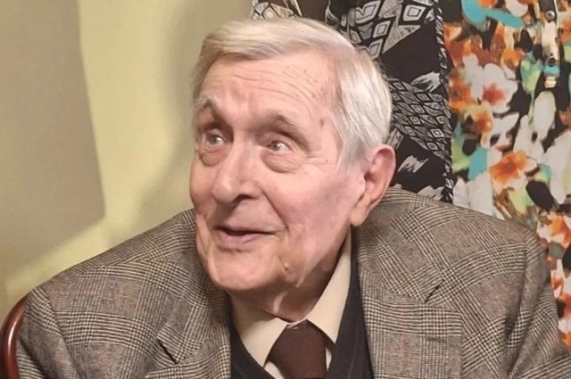 «ИИ – это гигантская опасность!» 92-летний Басилашвили рассказал о личном