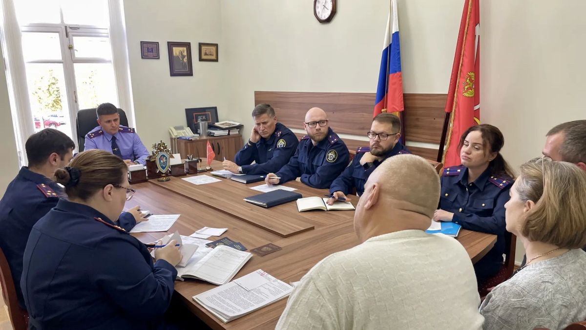 Исполняющий обязанности руководителя ГСУ СК России по Санкт-Петербургу провел личный прием граждан Исполняющий обязанности руководителя ГСУ СК России по Санкт-Петербургу провел личный прием граждан