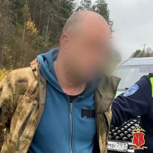 В Тосненском районе задержан водитель, перевозивший наркотики В Тосненском районе задержан водитель, перевозивший наркотики