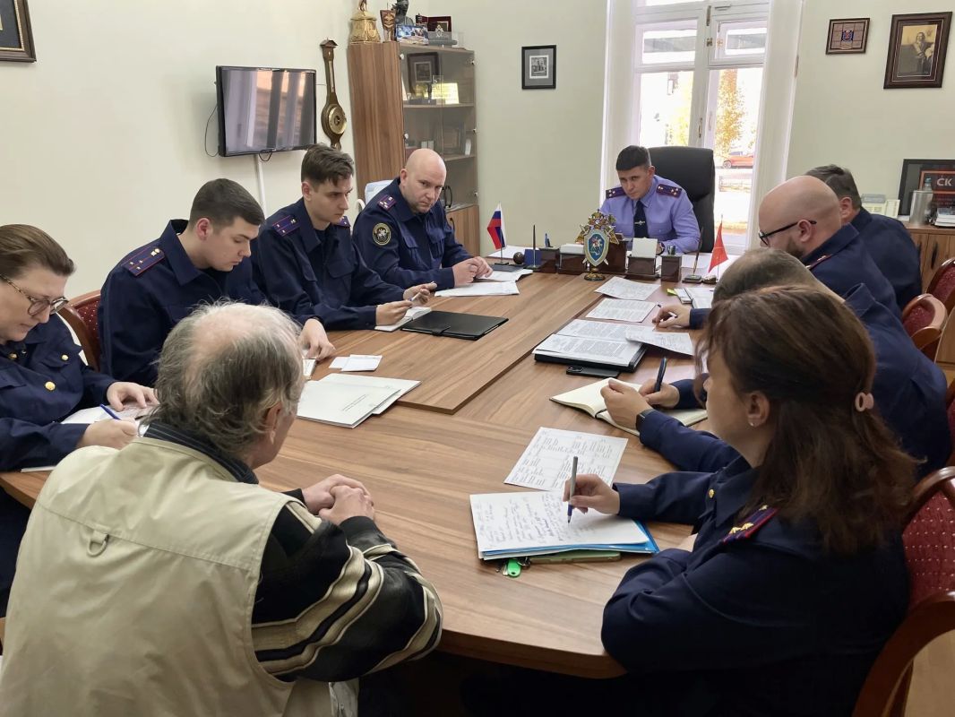 Исполняющий обязанности руководителя ГСУ СК России по Санкт-Петербургу провел личный прием граждан Исполняющий обязанности руководителя ГСУ СК России по Санкт-Петербургу провел личный прием граждан
