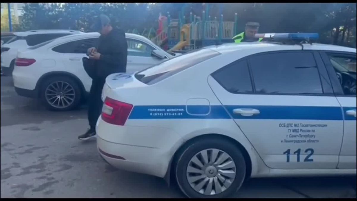 В Санкт-Петербурге водитель внедорожника привлечен к ответственности за нарушение ПДД