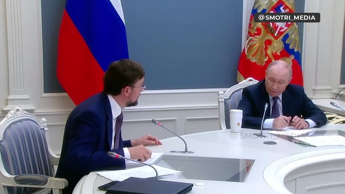 Не надо Петра Алексеевича подтаскивать к конкретным коммерческим интересам сегодняшнего дня — Путин на защите Петра I
