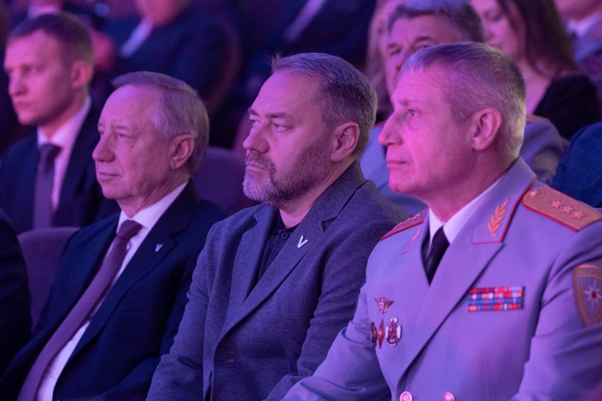 Санкт-Петербургский университет Государственной противопожарной службы МЧС России имени Героя РФ генерала армии Е.Н. Зиничева отметил 120-летие Санкт-Петербургский университет Государственной противопожарной службы МЧС России имени Героя РФ генерала армии Е.Н. Зиничева отметил 120-летие